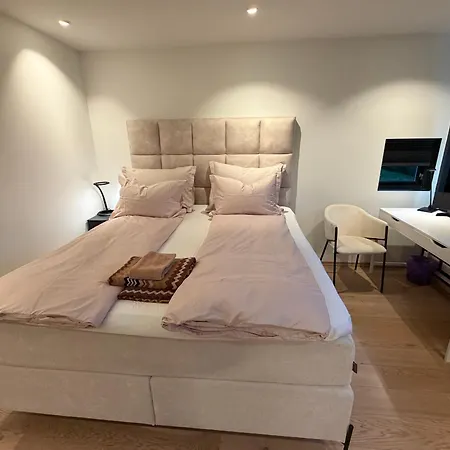 Apartman Lillestrom, *